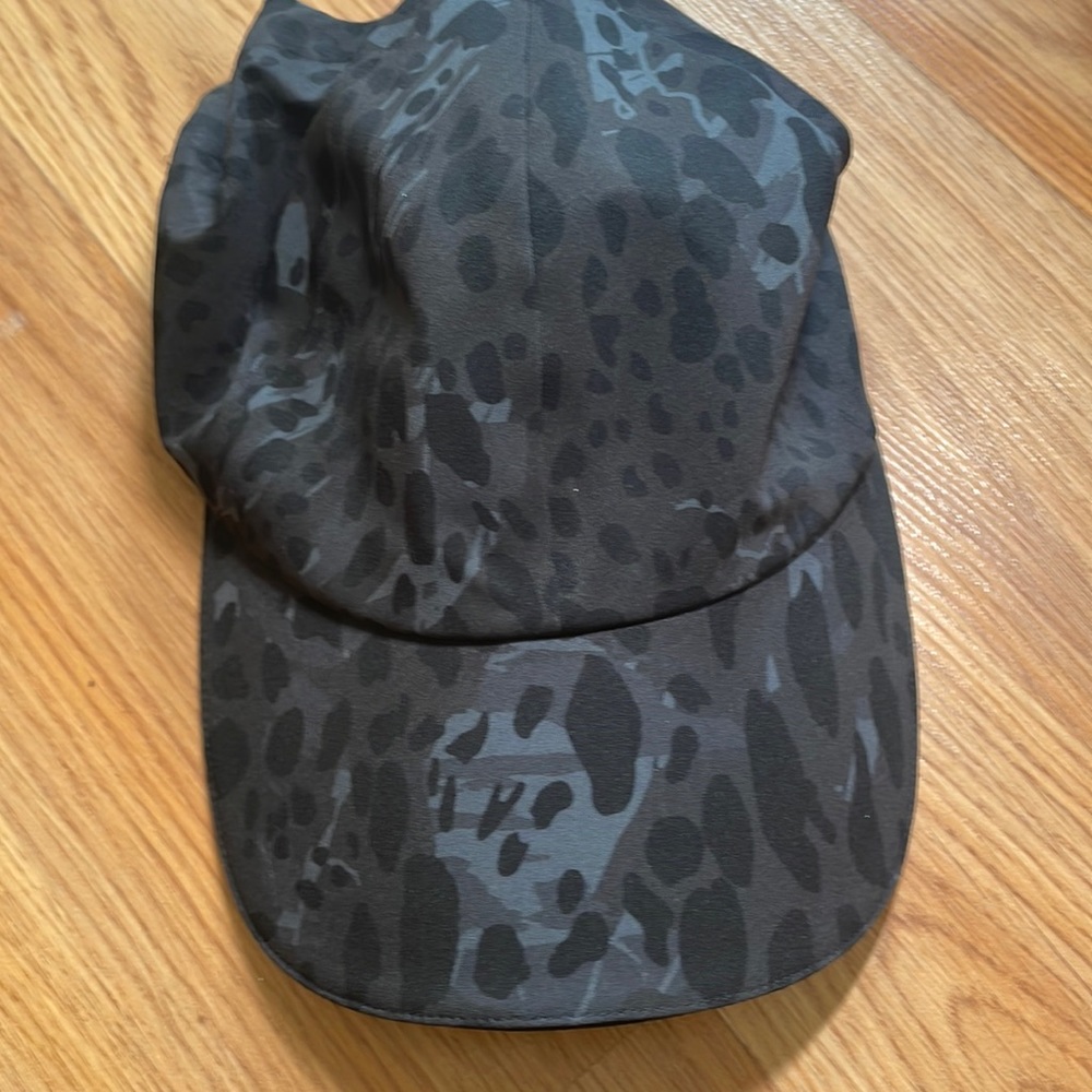 LULULEMON FAST AND FREE RUN HAT